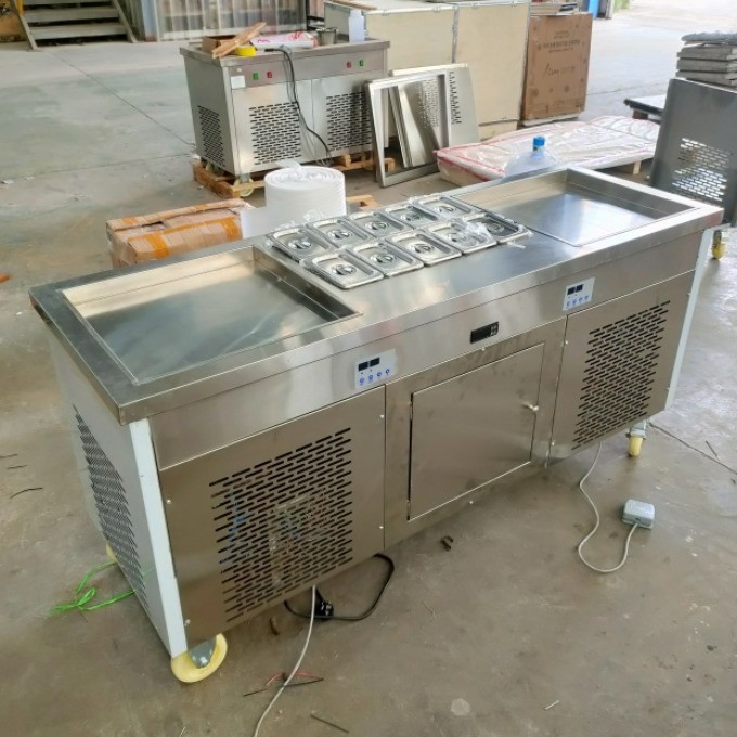 Μηχανή τηγανητού παγωτού με μέγεθος 480mm και διαστάσεις 1650*560*780mm